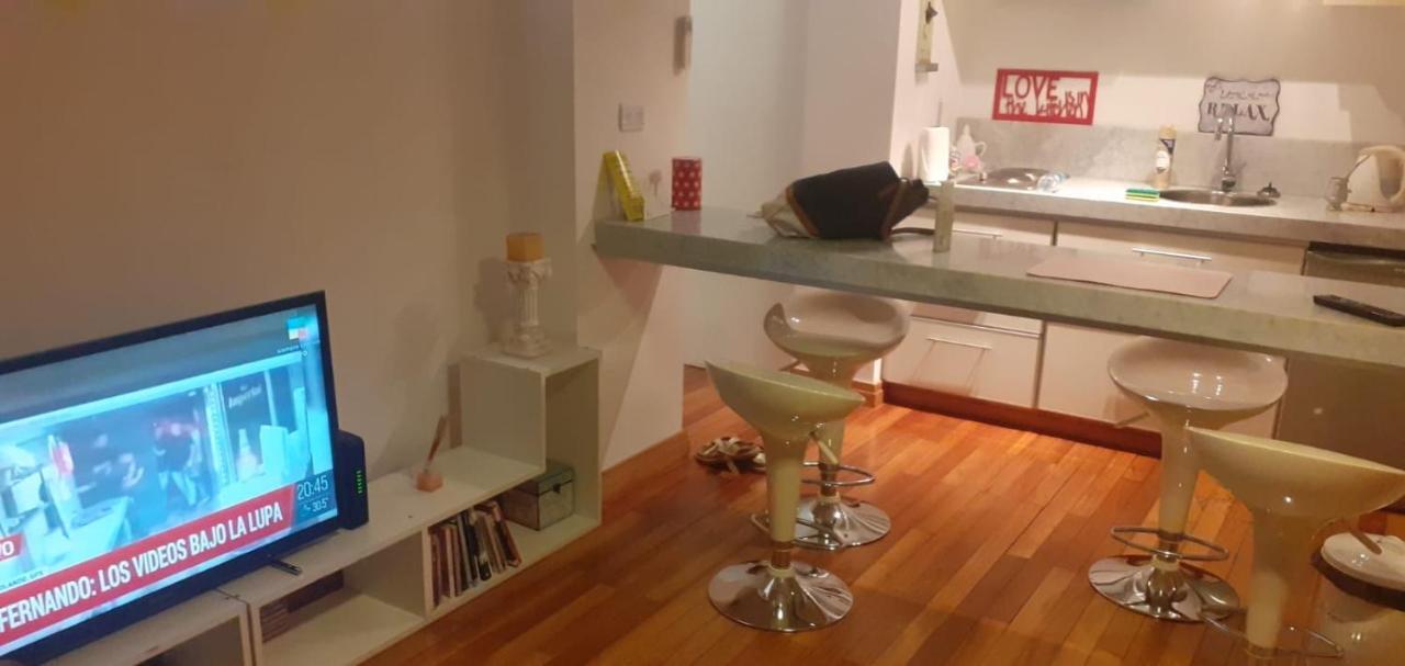 Apartamento Av Kennedy Y Cervino A Metros Embajada Eeuu Buenos Aires Eksteriør bilde